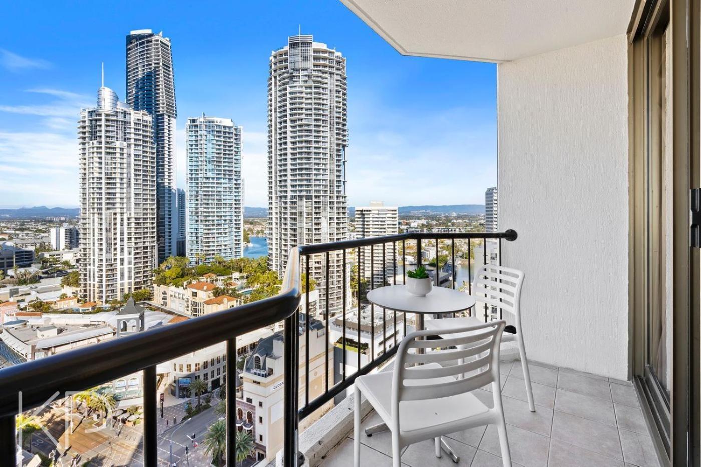 Hotel Apartments On 22 View Avenue, Surfers Paradise Gold Coast Exterior photo